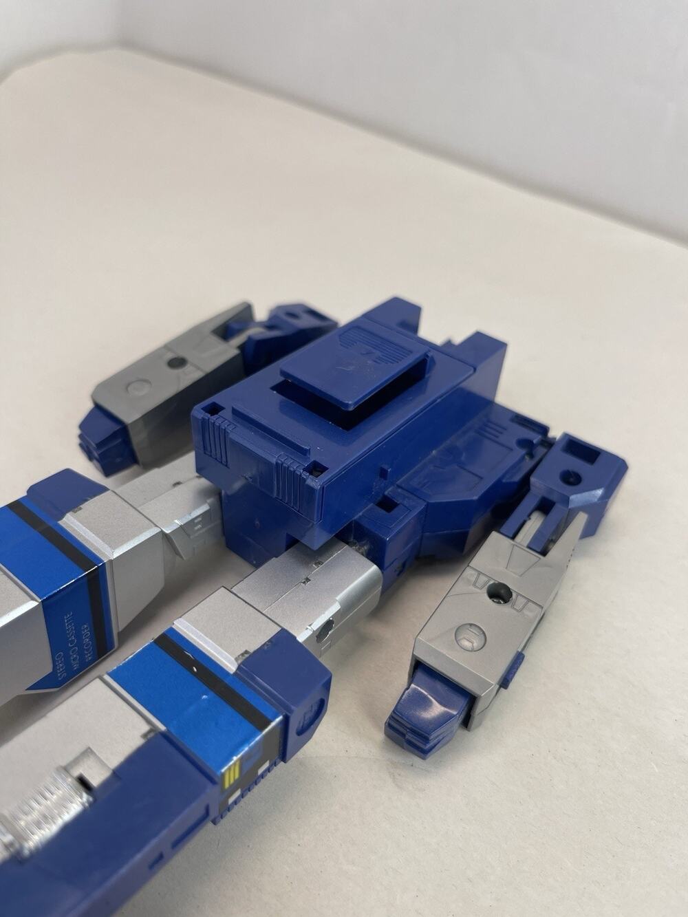 Vintage Transformers G1 Soundwave Decepticon Action Figure 1983 Back Clip ONLY